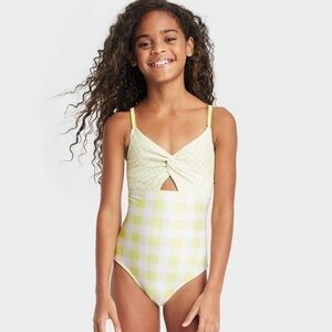Cat & Jack Yellow & White Checkered Gingham Little Girls Swim One Piece
6-7
NWT